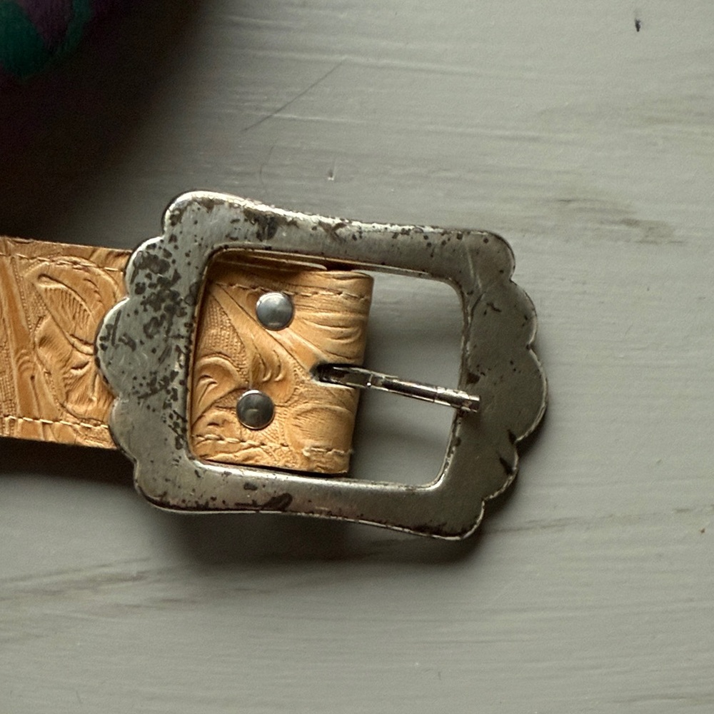 Multicolor Patterned Women's Belt - Picture 3 of 8